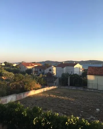 Nara Homes Apartmán *