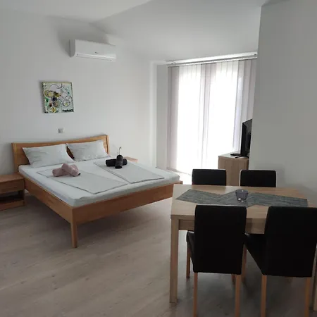 Nara Homes Apartmán Sveti Filip i Jakov