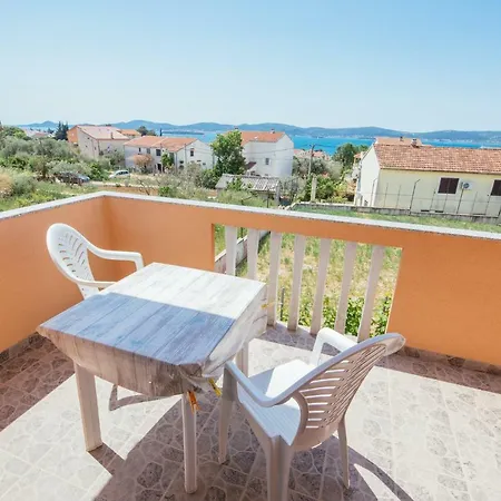 Nara Homes Appartement *