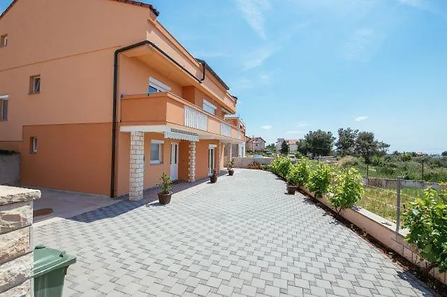Apartman Nara Homes