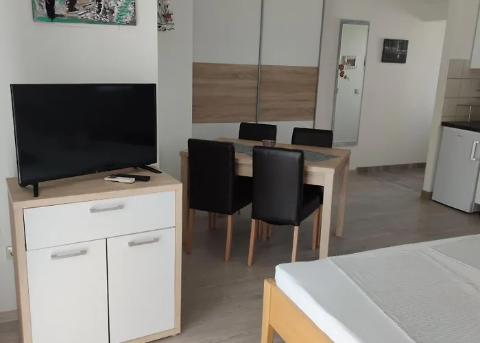 Nara Homes Apartmán *