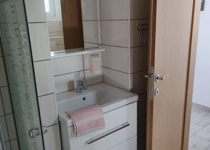 Nara Homes Sveti Filip i Jakov